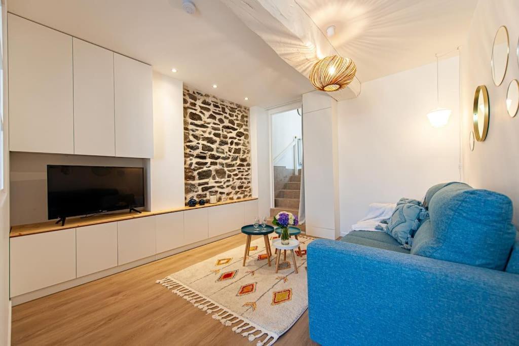 Le Cocoon - Appartement Dans Maison Du Xviieme Siecle Fougeres Exterior foto